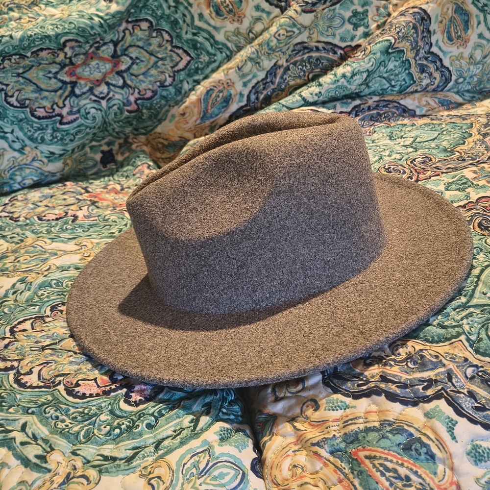 Universal Thread Gray Fedora Hat - Picture 4 of 7